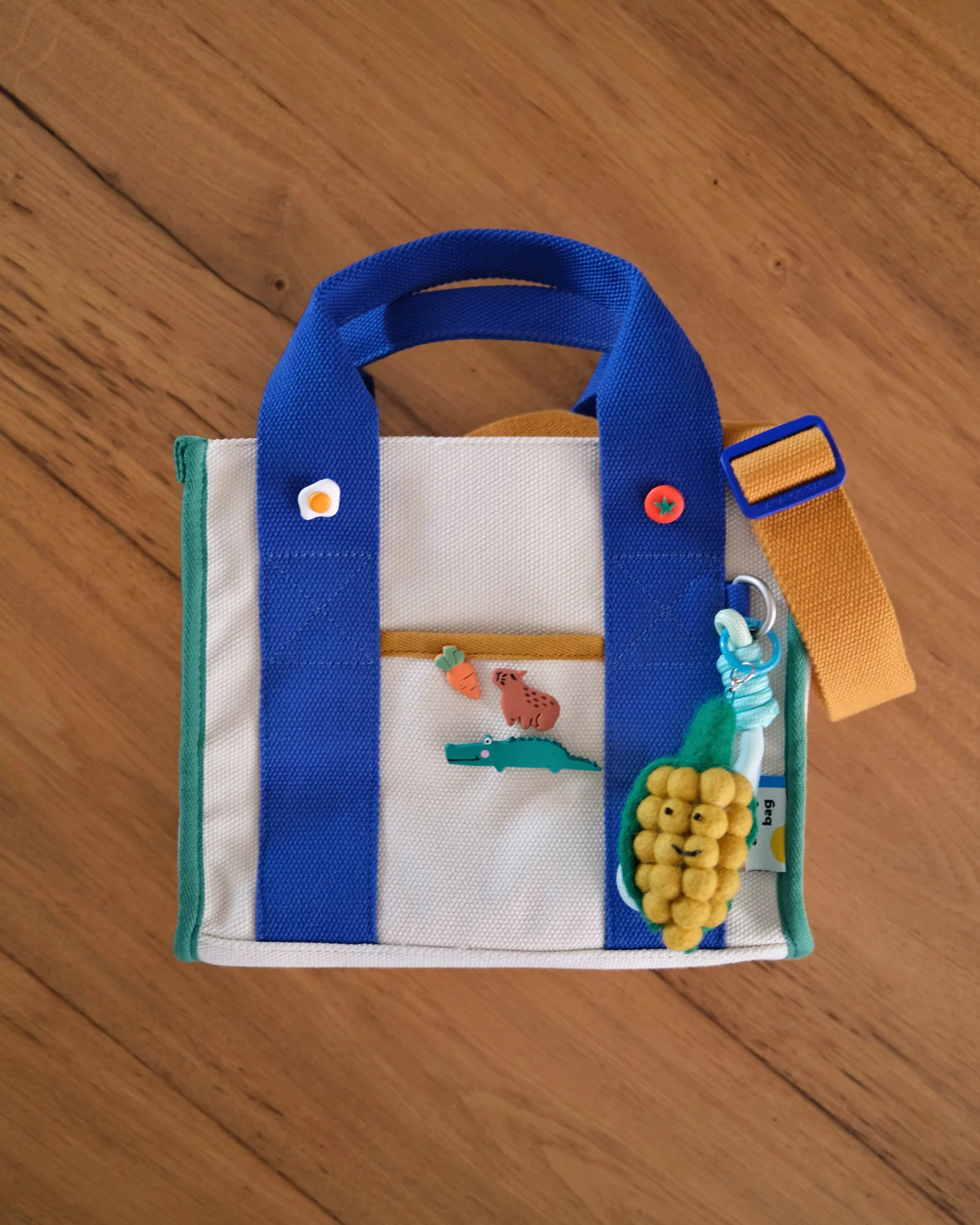 No.1 Medium Tote Bag v3 - Image 7