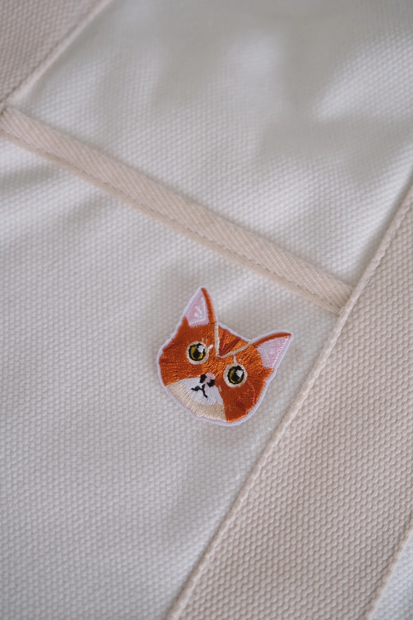 Brown and White Cat Iron-on Patch - Image 2