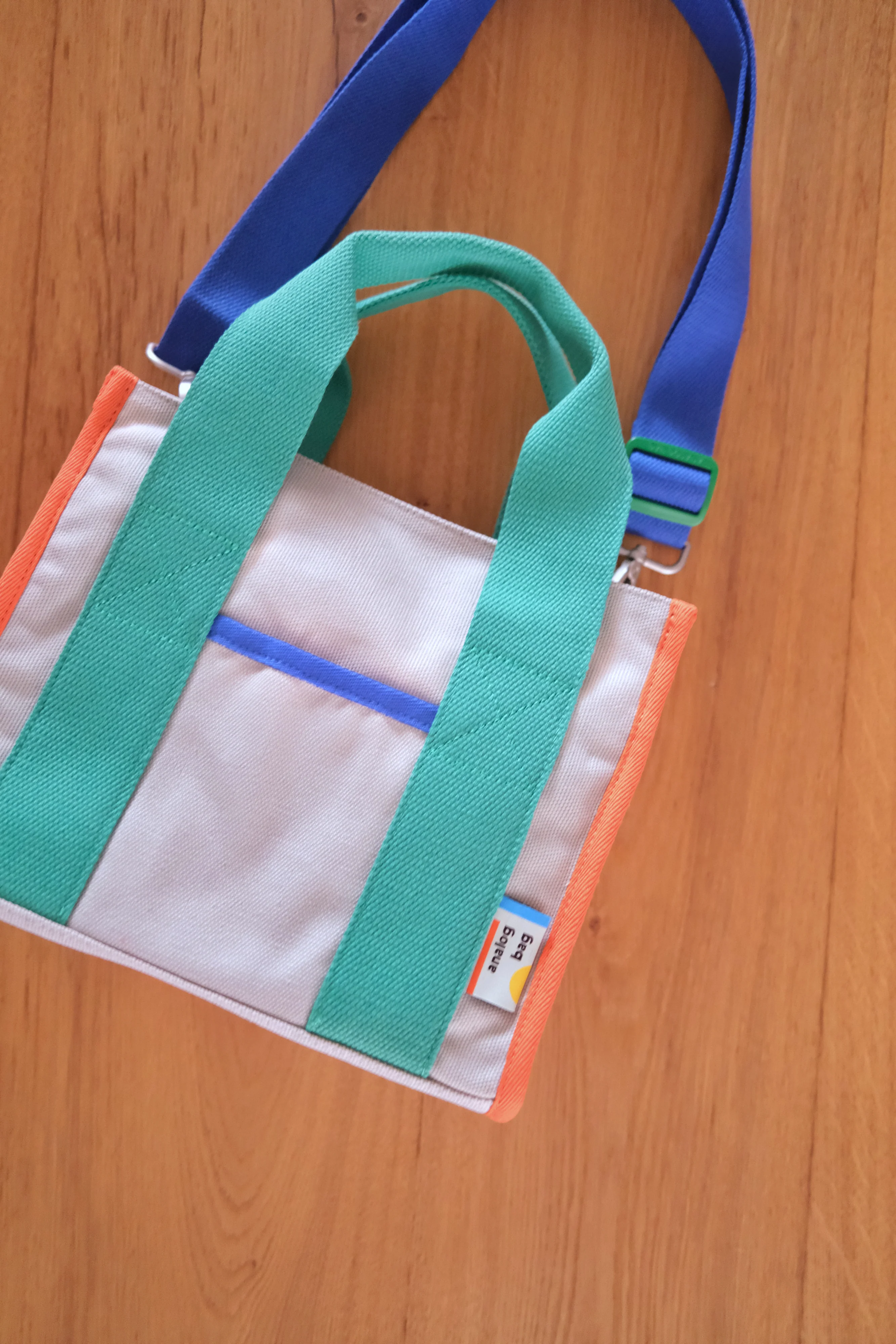 No.28 Medium Tote Bag (Limited Edition) - Water Repellent - Image 11