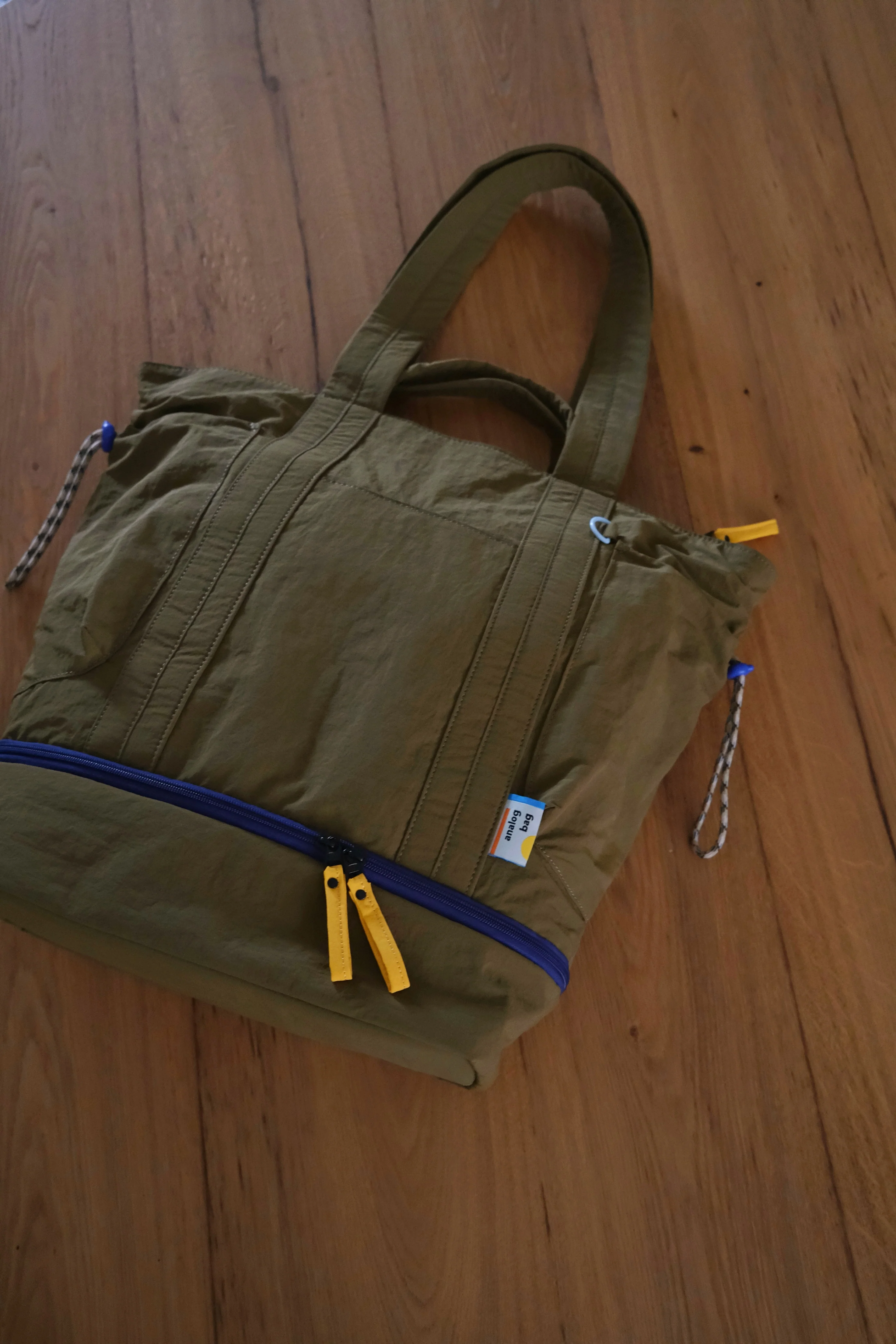 No.3 Large Analog Totepack - Image 8